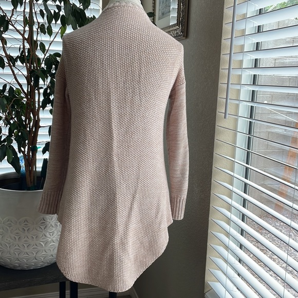 Small Francesca’s Knit Cardigan - Picture 5 of 5